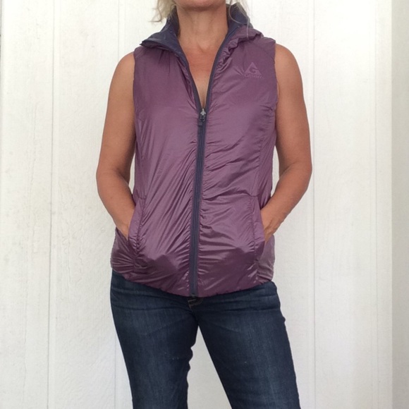 GERRY REVERSIBLE QUILTED PUFFY VEST NWOT SMALL - Picture 5 of 14